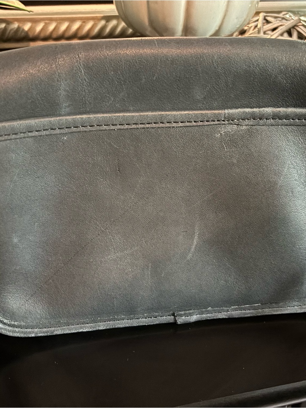 Coach Vintage Gray Leather Messenger Bag with Brass Turn-Lock - Picture 5 of 7